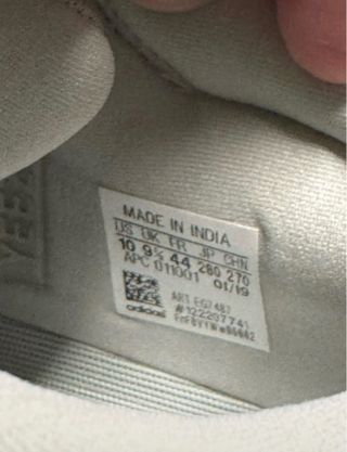 Adidas Yeezy Boost 700 Salt Gris