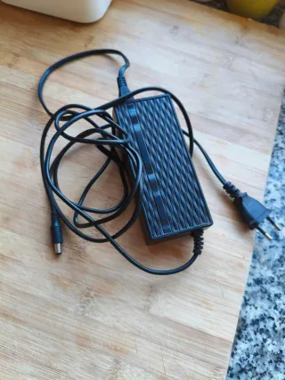 Cargador Patinete Eléctrico Oxelo 42.9V