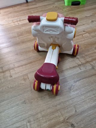 Andador infantil Alpinia casi nuevo