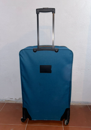 Maleta de viaje azul/verde azulado con ruedas