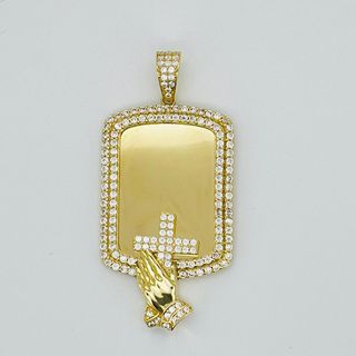 COLGANTE RECTANGULAR CRUZ Y MANO CON CIRCONITA 18K