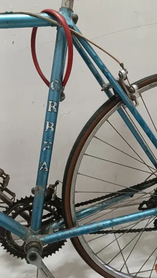 Bicicleta antigua de carretera