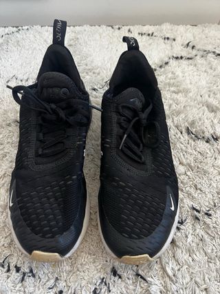 Scarpe Sportive Nike Air Max 270