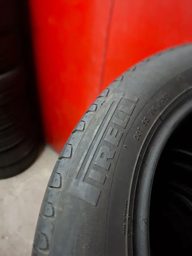 Neumáticos 205/55/16 Pirelli 90% de vida útil