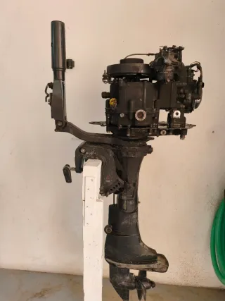 Suzuki fueraborda DF6A 6cv 4t PARA DESPIECE