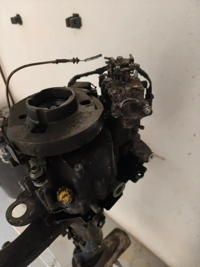 Suzuki fueraborda DF6S 6cv 4t PARA DESPIECE