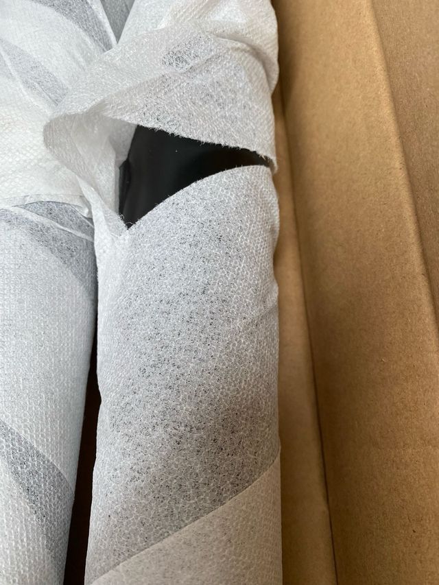 Mesa de café Wohnling em madeira e metal