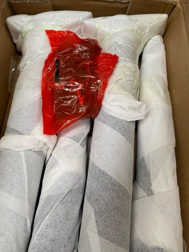 Mesa de café Wohnling em madeira e metal