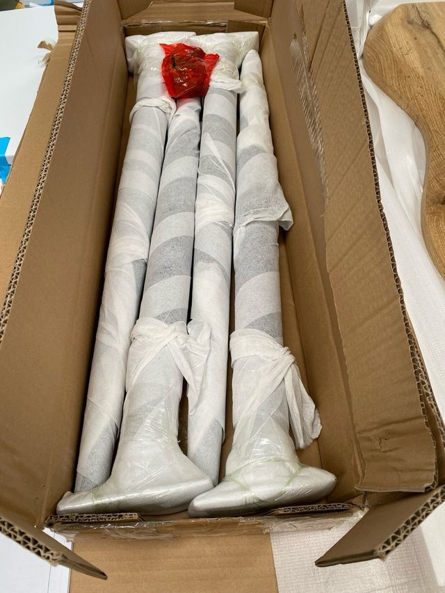 Mesa de café Wohnling em madeira e metal