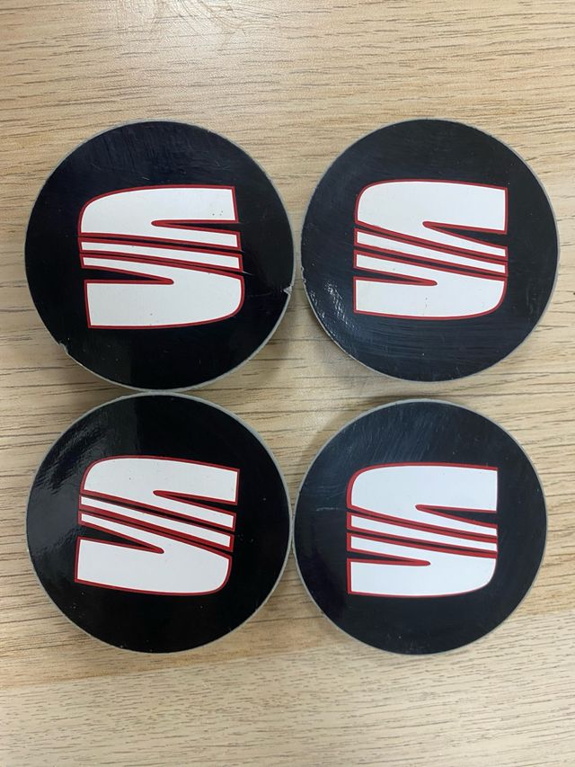 4 Tapabujes Llantas SEAT