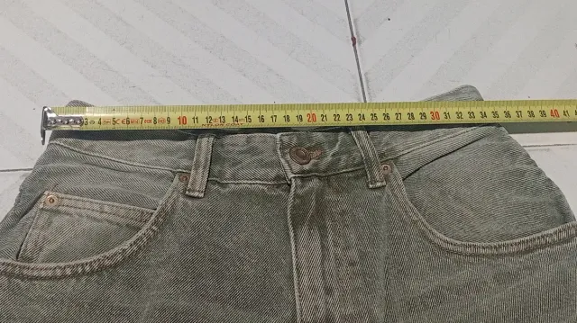 Pantalón Y2K gris ancho