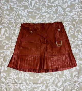 Falda cuero mujer plisada