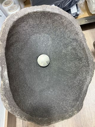 Lavabo de piedra natural