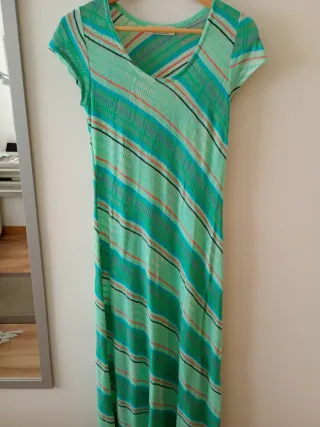 Vestido largo estampado verde