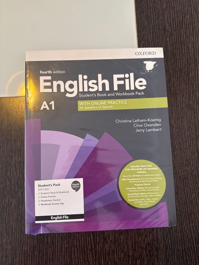 English File 4th Edition A1. Student's Book and...