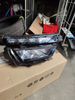 Faro Derecho Skoda Kamiq