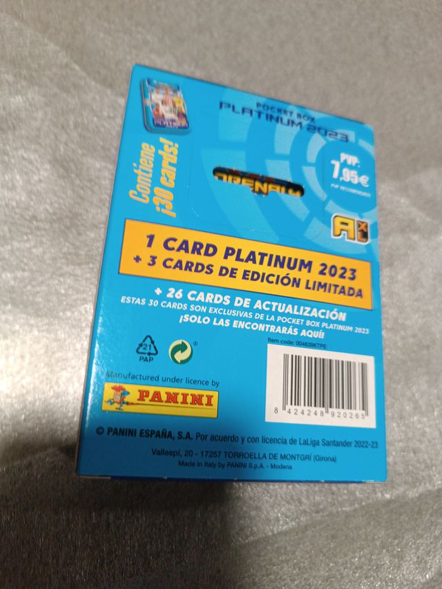 Caja Pocket Platinum Adrenalyn XL 2022-2023