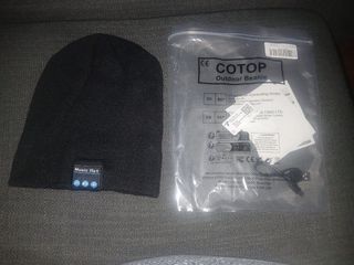 Gorro Negro con Bluetooth