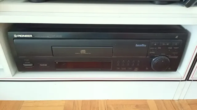 Pioneer CLD-900S Laser Disc + discos + libros