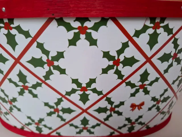 Cesto Natale Hojas de Acebo