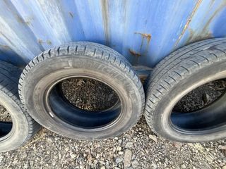 4x Neumáticos Michelin 215/65 R16 109/107T