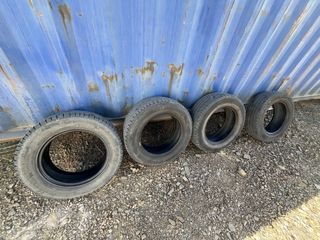 4x Neumáticos Michelin 215/65 R16 109/107T