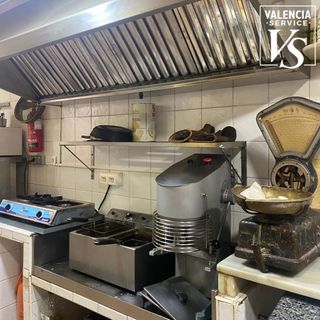 0787 – PASTELERÍA - CAFETERÍA - HORNO CON OBRADOR