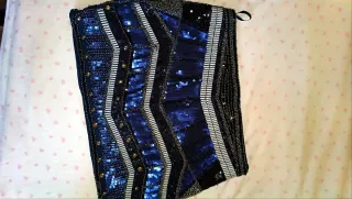 Falda mini lentejuelas azul y negro