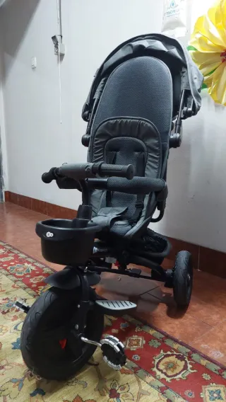 Triciclo Kinderkraft AVEO Plegable