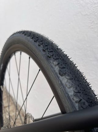 Berria Belador Allroad HP Negra/Oro