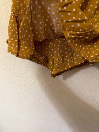 Falda corta Zara lunares 