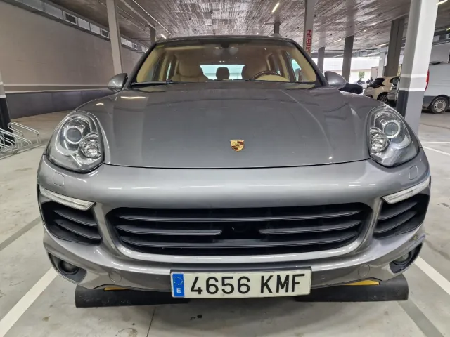 Porsche Cayenne 2015
