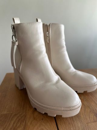 Botines crema tacón plataforma cremallera