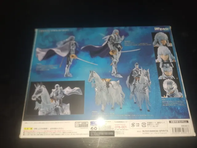 S.H. Figuarts Griffith Halcón de la Luz