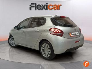 Peugeot 208 5P ALLURE 1.6 BlueHDi 73KW (100CV)