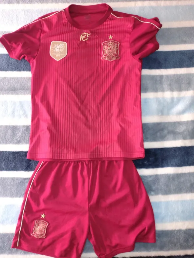 Equipación Oficial España Niño Adidas Talla S