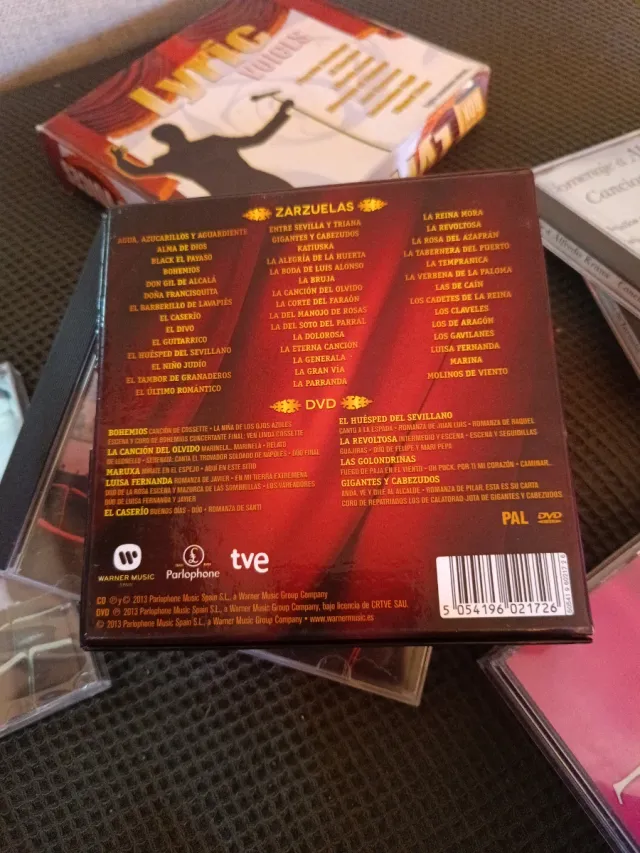 La Zarzuela: 100 Momentos Antológicos (5CD+1DVD)