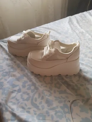 Zapatillas plataforma blancas