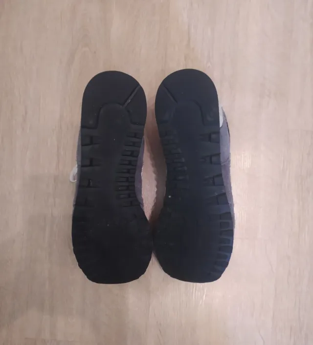 Zapatillas New Balance Gris y Azul