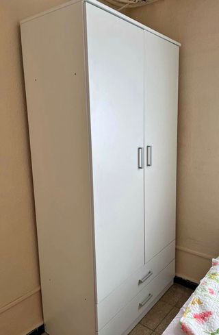 Armario 2 puertas nuevo de fábrica