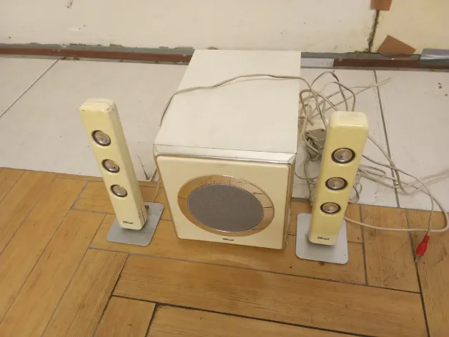 Trust Sistema Audio 2.1 Beige