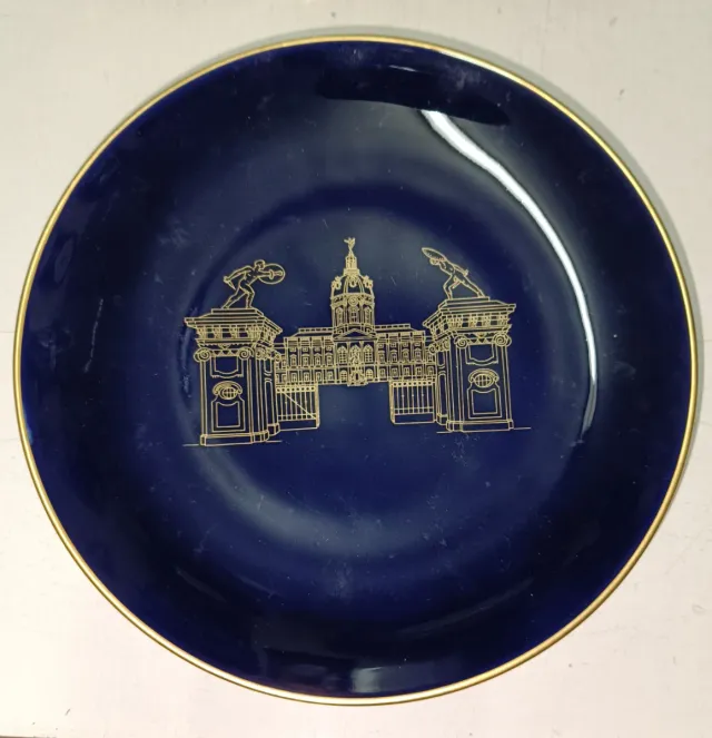 Plato decorativo cobalto y oro, colgar.