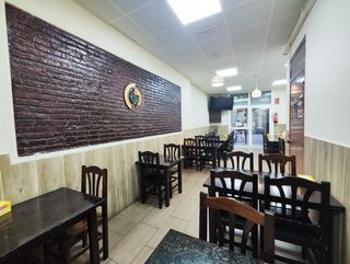 R-7939156 ​Traspaso Bar Restaurante en Poble Sec