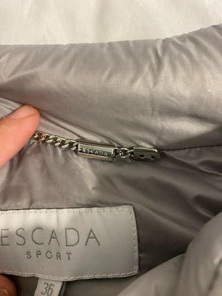 Plumífero Escada Gris y Blanco