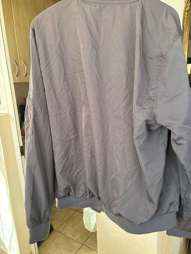 Chaqueta Bomber Gris NO BOUNDARIES Talla M