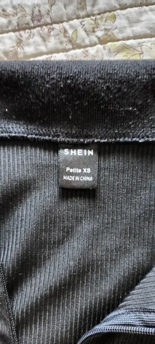 Mono corto negro Shein Cremallera en buen estado