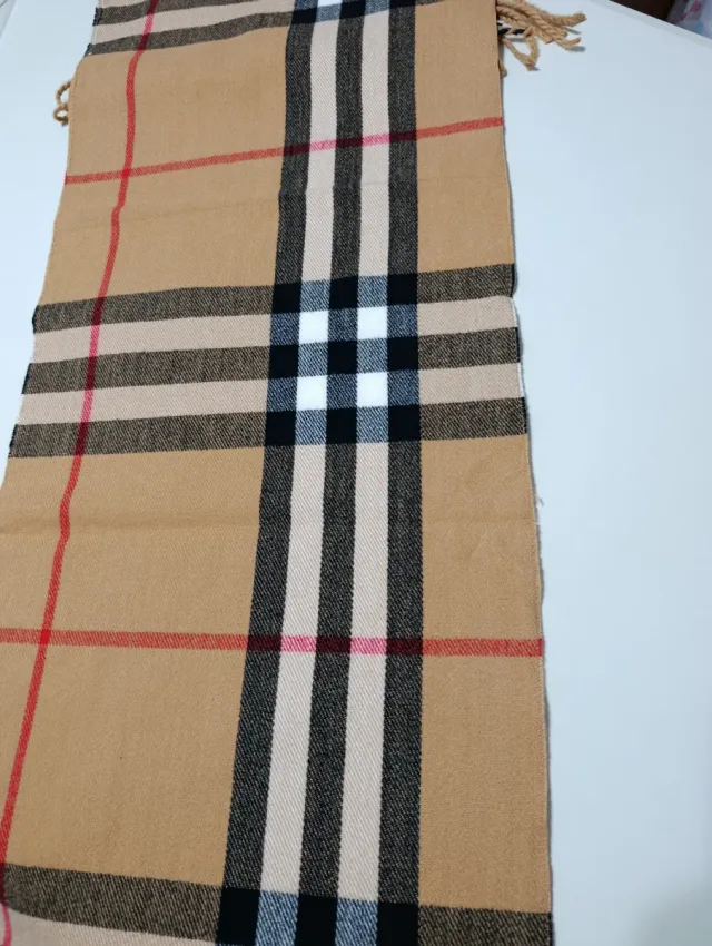 Bufanda Burberry Beige Multicolor