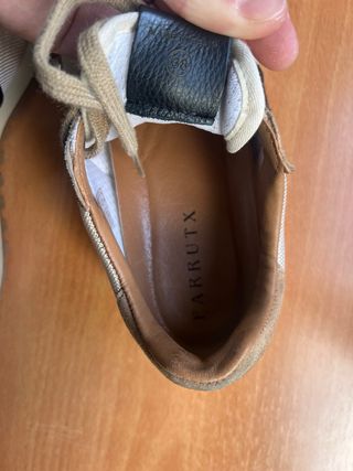 Zapatillas Farrutx Beige y Marrón Mujer