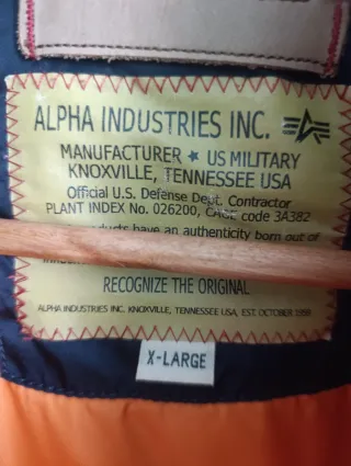 Chaqueta Alpha Industries NASA