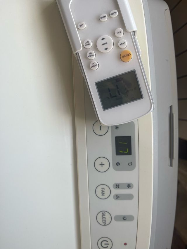 Aire Acondicionado Daitsu Portátil y bomba d calor